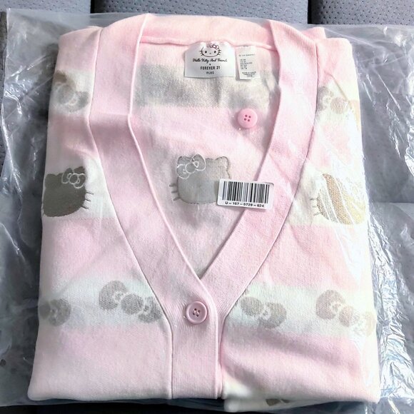 Forever 21 x Hello Kitty Embroidered Button-Up Cardigan Sweater (PLUS SIZE 0X) - Picture 2 of 5
